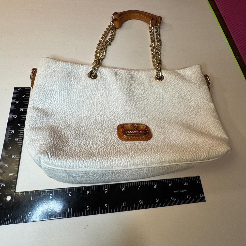 Valentina White Shoulder Bag with Gold Chain Straps - Picture 5 of 10